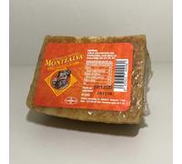Queso curado de cabra payoya en salvado de trigo - Montealva - Su corteza es comestible y esta impregnada en aceite de oliva y salvado de trigo - Textura seca - Queso emborrado en afrecho.