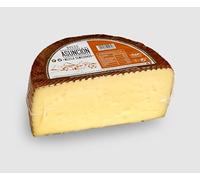 Queso Semicurado de Vaca y Cabra: Descubre la Elegancia Culinaria en Cada Tabla, Donde la Versatilidad y la Autenticidad se Unen para Crear una Experiencia Quesera Inigualable.(1/2 QUESO 1,4KG APROX)