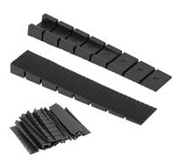 QWORK® Juego de 20 Cuñas para Muebles, 8 x 20 x 100 mm, Plástico Negro - 8 Segmentos por Cuña, Gradación de Altura 2-8 mm