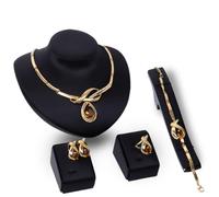 Qxmiguel Joyería de Fiesta Conjunto de collar for mujer. Incluye una impresionante pulsera, anillo y pendientes. 4 piezas de joyería. Regalo de cumpleaños y Navidad for mamá y esposa. Joyería set