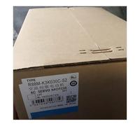 R88M-K3K030C-S2 Nuevo y sellado en caja R88MK3K030CS2 Expedited