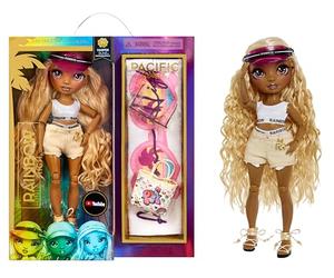 RAINBOW HIGH 578376 Muñeca de Moda con Vestido, Piernas Reemplazables y Soporte para Muñeca, Incluye Toalla, Bolso y Más, Edad: 6+ años, Harper Dune