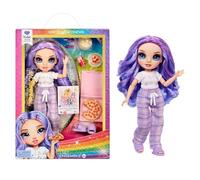 Rainbow High Junior High PJ Party - Violet (Morado) - Muñeca de 22 cm con Pelele, Zapatillas y Accesorios de Juego - Juguete Infantil - Ideal para Niños y Niñas de 4 a 12 años