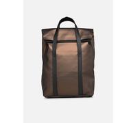 La mochila tote 2 en 1 de Rains combina un estilo elegante y práctico para el día a día con una funcionalidad versátil, fabricada en poliuretano duradero y repelente al agua que ofrece una sensación s
