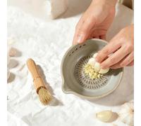 Rallador de ajo y tazón para hierbas hecho a mano, herramienta de cocina 2 en 1 hecha a mano, rallador de ajo de cerámica con tazón para hierbas, para jengibre fresco y hojas de hierbas.