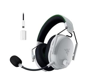 Razer BlackShark V3 Pro Xbox S|X - Auriculares e-Sports inalámbricos con ANC - Cancelación Activa del Ruido - Controladores Triforce de 50 mm - HyperSpeed 2,4 GHz & Bluetooth - Xbox/PC | Blanco