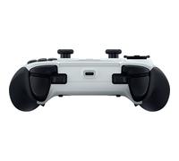 Razer Raiju V3 Pro - Mando inalámbrico e-sports para PlayStation 5 y PC - 4 botones extraíbles y 2 garras de agarre - sticks analógicos TMR - Pro HyperTrigger - Botones Mecha-Táctiles | Blanco