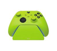 Razer Universal Quick Charging Stand - Soporte de carga rápida para mandos de Xbox (carga rápida, compatibilidad universal para mandos nuevos y antiguos) Amarillo