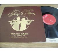 RCA RL 25280. James Galway. Kyung Wha Chung. Bach Trio Sonatas. BWV 1038, 1039 & 1079. with Moray Welsh on Cello and Philip Moll on Harpsichord.