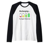 Recharging Low Social Battery Funny Introvert Camiseta Manga Raglan