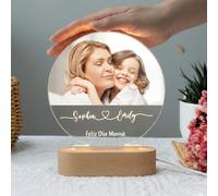 RecontraMago Lámpara LED Personalizada con Nombre | Regalo Día de la Madre y Abuela | Corona Floral Rosa | Luz Nocturna Base de Madera con Texto Grabado | Regalo Original Mamá Abuelas (4)