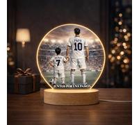 RecontraMago Regalo Dia del Padre - El Legado de Papá: Lámpara de Fútbol Personalizada con Nombre y Dorsal - El Regalo más Emotivo del Día del Padre - Inmortaliza Vuestra Pasión Compartida