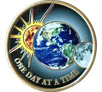 RecoveryChip One Day At A Time Universe Sun Moon Earth Medallón Color Serenidad Oración Chip