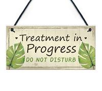 RED OCEAN Placa colgante para puerta de salón o spa con texto en inglés "Treatment In ProgreSS Do Not Disturb Shabby Chic