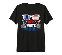 Red Whitle and Cool American Flag Sunglasses 4th of July Camiseta Premium