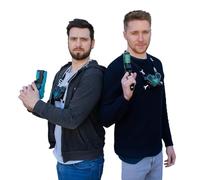 RED5 Etiqueta láser electrónica, juego de disparador de pistola láser para dos jugadores y placa de pecho con luces, sonidos y vibraciones