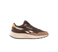 Reebok Cuero Clásico 2400, Zapatillas Unisex Adulto, Dark Matter Oat Washed Peach, 45.5 EU