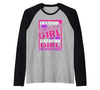 Regalo de coleccionista Retro Divertido con Texto «I'm A Stamp Collecting Girl» Camiseta Manga Raglan