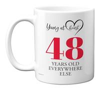 Regalos de cumpleaños número 48 para mujeres y hombres, taza novedosa atrevida de joven en corazón, regalos de broma de broma, tazas divertidas perfectas para regalo de 48 y 48 cumpleaños, tazas de