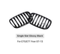 Rejilla delantera tipo riñón cromada con diseño de diamante (negro brillante) y cubierta interior de