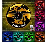 Reloj de pared personalizado con nombre de pescador, reloj de metal con letrero de neón, nombre personalizado, padre e hijo pesca reloj digital de pared día del padre regalo para papá abuelo hombres