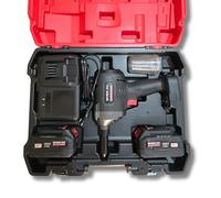 Remachadora Eléctrica Industrial Brushless 20V 4.0Ah, 2.4 a 6.4 mm, 16000N de Fuerza, 2 Baterías, Cargador y Maletín Resistente.