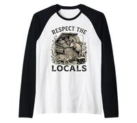 Respect The Locals Raccoon Funny Street Cats Respeta a los Locales Camiseta Manga Raglan