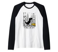 Retro NYC Pixel T-Rex In NYC Dinosaur Yellow Taxi Graphic Camiseta Manga Raglan