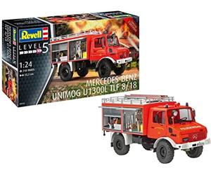Revell Kit de construcción I Mercedes-Benz Unimog U1300L TLF 8/18 I vehículo de bomberos I 210 piezas I escala 1:24 I para niños y adultos a partir de 13 años