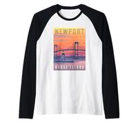 Rhode Island Newport Puente Y Puerto Horizonte Retro Viajes Camiseta Manga Raglan