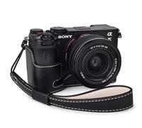 Rieibi Sony a7C II - Funda de piel sintética para cámara digital Sony A7C II/Alpha 7C Mark II con correa para la muñeca, agarre protector A7CII con agarre y apertura inferior, color negro