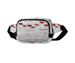 Riñonera cuadrada de doble capa con diseño de corazones rojos sobre ladrillo blanco con correa ajustable. Riñonera con cremallera, múltiples bolsillos. Bolsa de pecho deportiva para senderismo, trotar