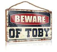 RLVH Letrero grande de madera con texto en inglés «Beware Of Toby», regalo para jefe, mujer, letreros divertidos para el baño (15 x 28 cm)