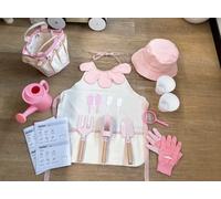 ROBUD Juego de herramientas de jardinería para niños, kit de herramientas de jardín de 17 piezas con regadera, tenedor y pala de jardín, cuchara cilíndrica, guantes de jardinería, delantal, sombrero