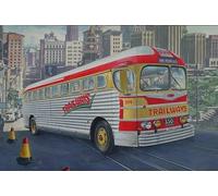 Roden 819 - 1 :3 5GMC PD-3751 "Silverside Trailwagon" Trailways Empresa - Nuevo