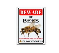 RSPYOAG Letrero de lata de abejas con texto en inglés "Beware of Bees", divertido para decoración de pared para el hogar, decoración de advertencia al aire libre, letrero de lata de 12 x 16 pulgadas