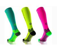 RUNATTACK es la Media de compresión para Deporte de Under Pressure (compresión: 18-21mmHg), Made in Germany! (borgoña, 43-46 (Pantorrilla:32-44cm))