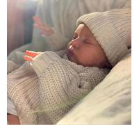RXDOLL Muñecas de bebé recién nacidas de la vida real Laura de 20 pulgadas, muñeca realista de tela suave, muñecas de bebé realistas que se ven de silicona real, muñecas durmientes, regalos
