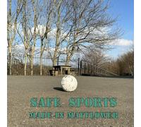 Safe Sports: A child-friendly guide to sports safety in Polish, Lithuanian and English (Made In Mayflower)