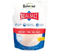 Sal fina Redmond Real Salt, bolsa de recambio de 737 g: sal marina pura y natural de Utah, sin tratar, de grano medio, rica en minerales.