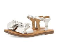 SANDALIAS PLATEADAS DE PIEL CON LAZO PARA NIÑA Y NIÑO VARZIM