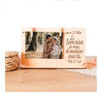 SAQUITOMAGICO Marco de Fotos Personalizado de Madera con Pinzas, Portafotos Original para parejas San Valentin, Regalos Personalizados Cumpleaños, Aniversario o Decoración (sonrisa)