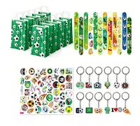 Satiskid Juego de 85 obsequios para fiesta de fútbol, juego completo con 10 bolsillos, 12 pulseras de slap, 12 llaveros y 51 pegatinas, decoración de fútbol, regalos de cumpleaños infantiles para