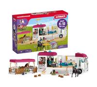 Schleich Horse Club | Camión de Transporte de Caballos 42619 | 227 Piezas | Con box, 3 caballos, Lisa, sus padres y accesorios | Juguete ecuestre y regalo para niñas y niños desde 5 años