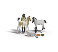 Schleich Sarahs First Aid Kit (42777) Toy NUEVO
