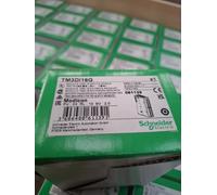 Schneider Electric – Módulo TM3 – TM3DI16G – 16 entradas de muelle – 90mm x 84.6mm x 27.4mm