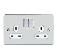 Schneider Electric Ultimate Flat Plate - Enchufe de corriente doble conmutado, un polo, 13 A, GU3220WPC, cromo pulido con inserto blanco
