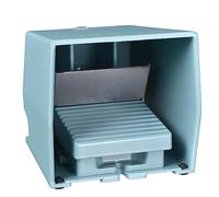 Schneider Electric XPEM511 Conmutador Pedal Sencillo con Cubierta, Metálico, 2 NC + 2 NA, Azul