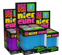 Schylling Needoh Nice Cube - Juguete sensorial con un aplastamiento súper sólido, siempre vuelve a su forma cuadrada, los colores pueden variar, paquete de 3