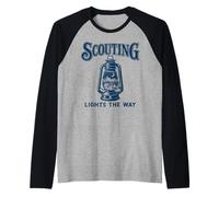 Scouting Lights The Way Linterna al Aire Libre Vintage Cub Scouts Camiseta Manga Raglan